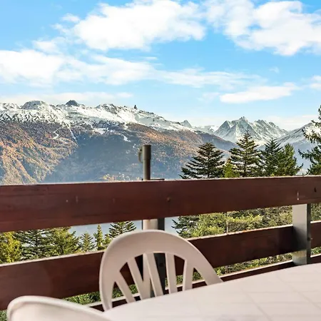 Saphir 404 Pres De La Telecabine A Avec Vue Sur Les Alpes