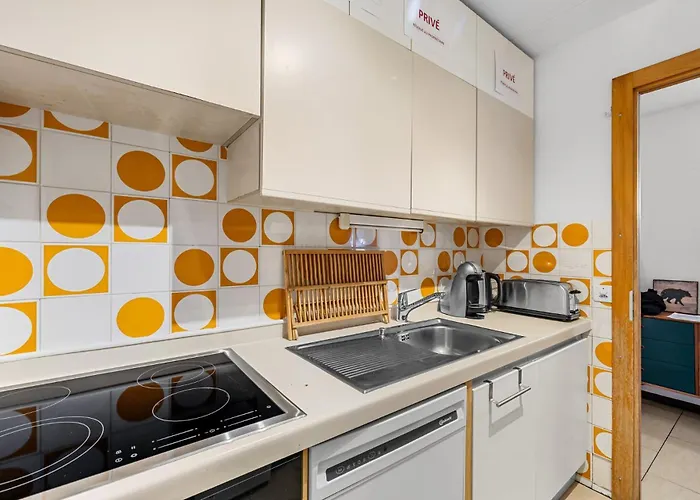 Saphir 404 Pres De La Telecabine A Avec Vue Sur Les Alpes *