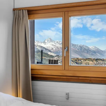 Saphir 404 Pres De La Telecabine A Avec Vue Sur Les Alpes Daire
